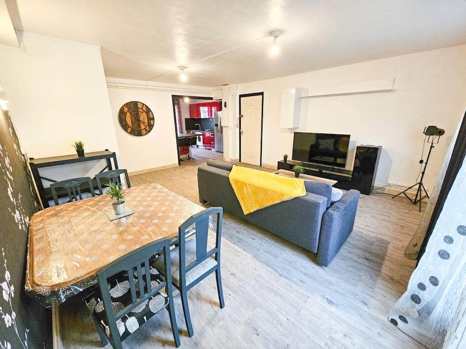 Le Bergson 3 Chambres Stationnement Gratuit Saint-Etienne  Bagian luar foto