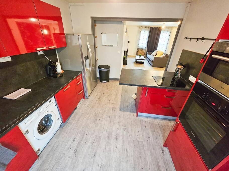 Le Bergson 3 Chambres Stationnement Gratuit Saint-Etienne  Bagian luar foto